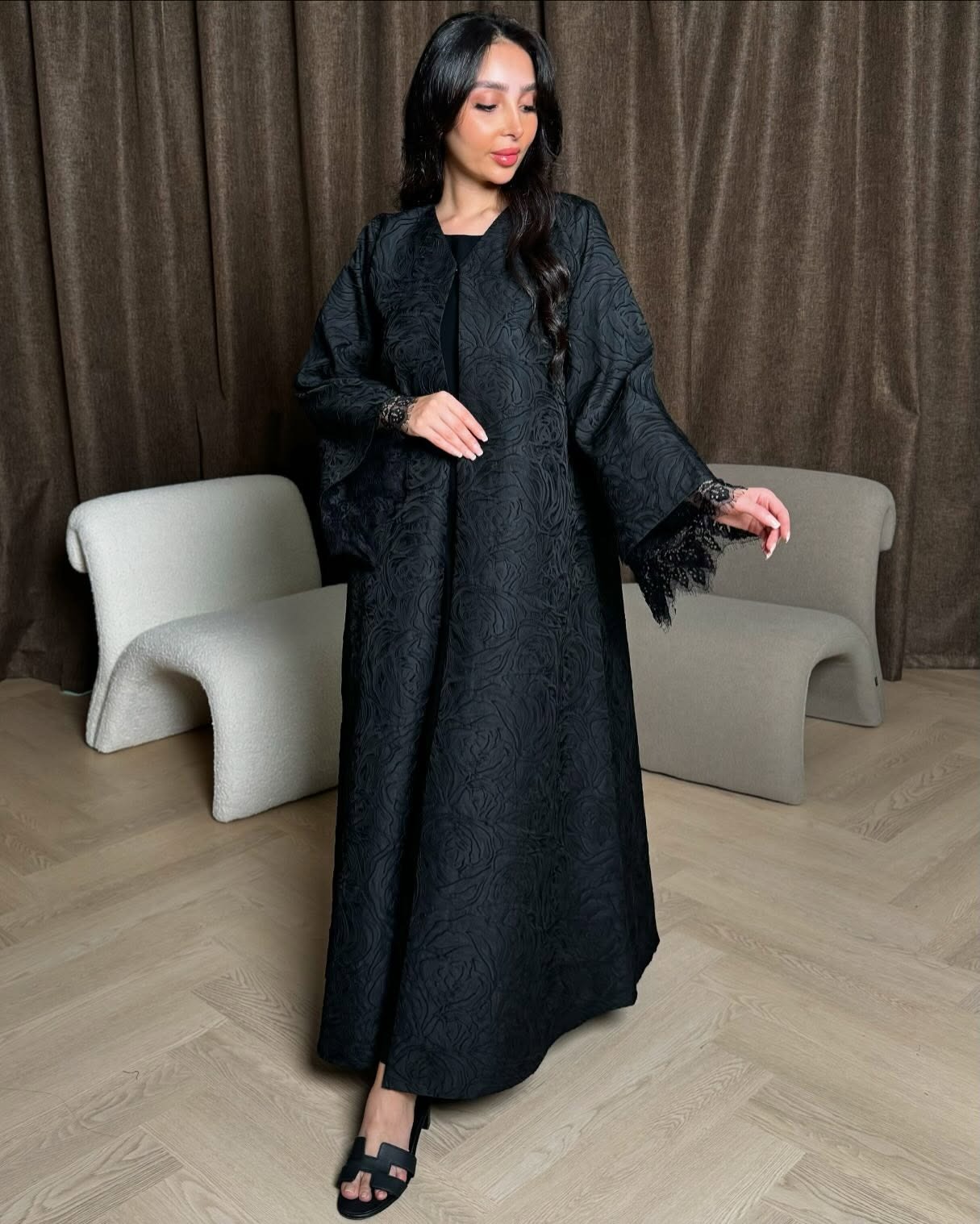 CODE: M001 - Image 2